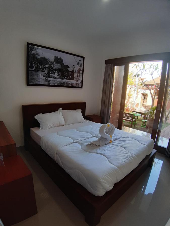 D&D Homestay Pesanggaran エクステリア 写真